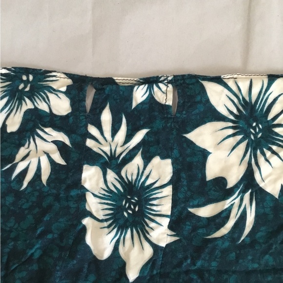 Mamu skirt, bathing suit cover up - Picture 5 of 5